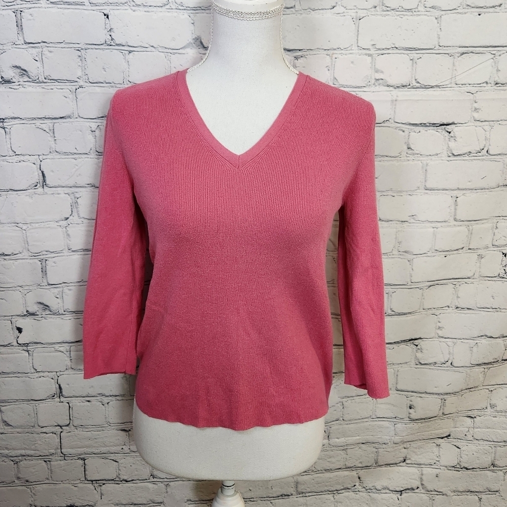 Express Women's Pink V-Neck Lightweight Long Sleeve Sweater Top Size Medium - Picture 10 of 10